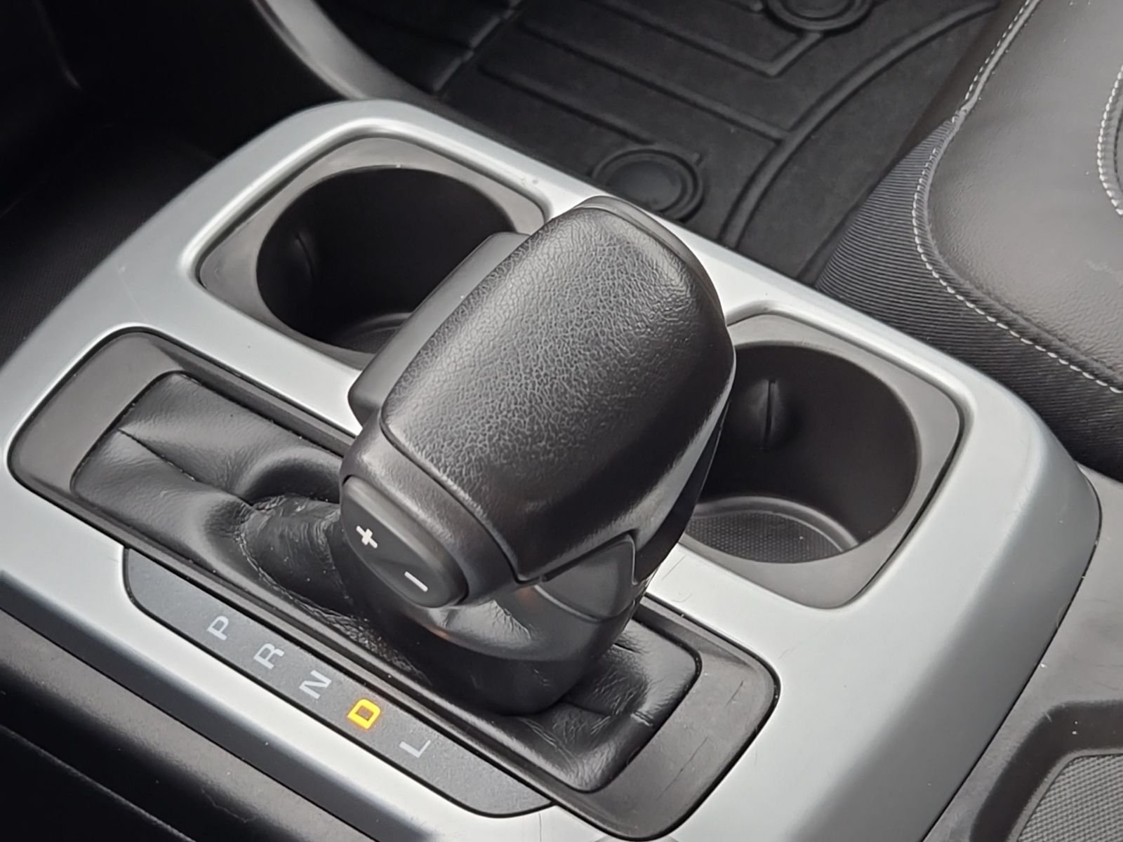 Used 2021 Black Chevrolet ZR2 image 18