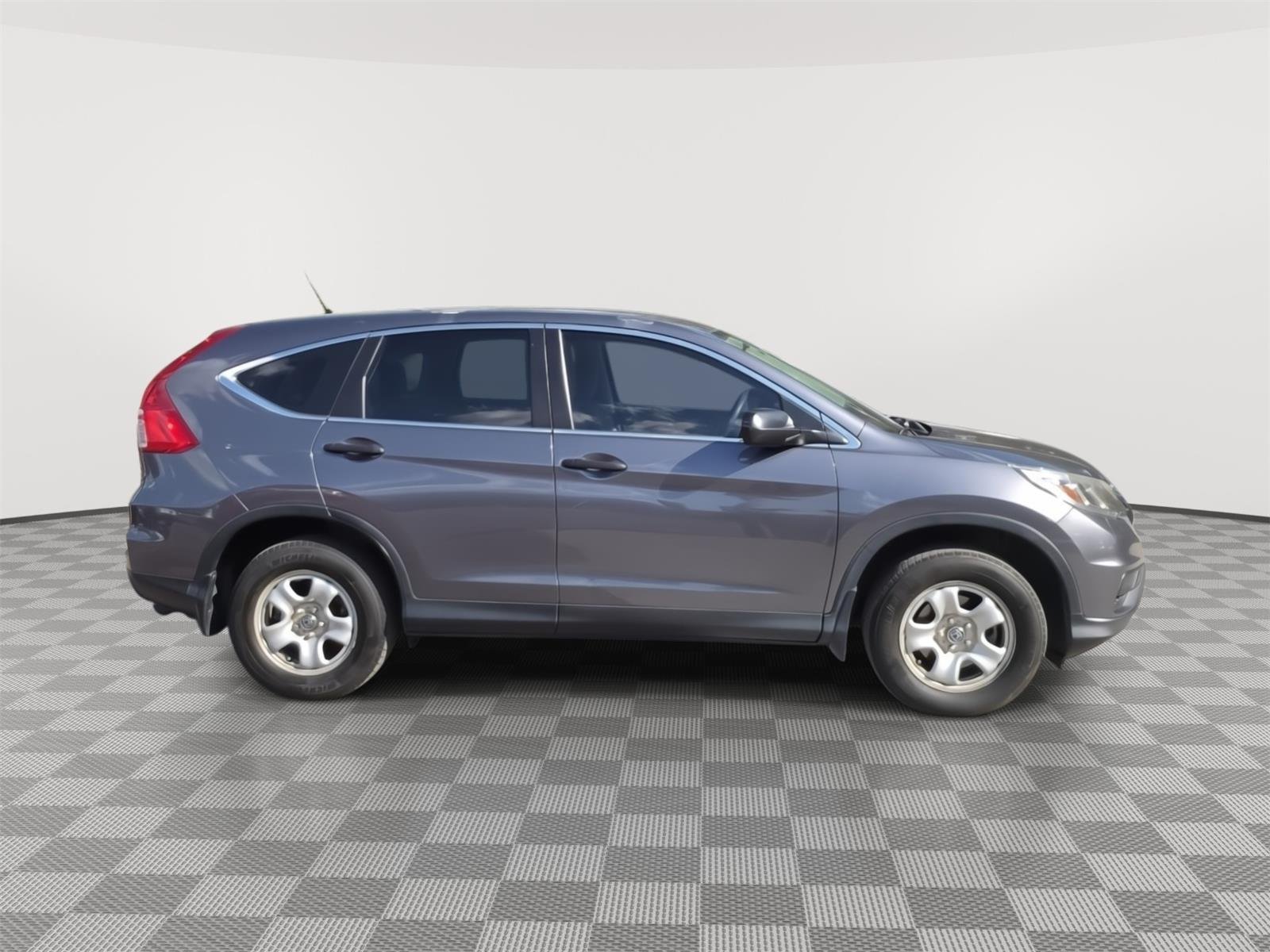 Used 2016 Modern Steel Metallic Honda LX image 4