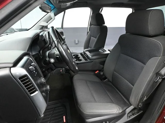 Used 2016 Red Chevrolet LT image 24