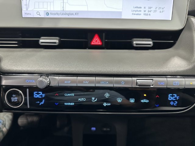 Certified Used 2023 Teal Hyundai SE image 21