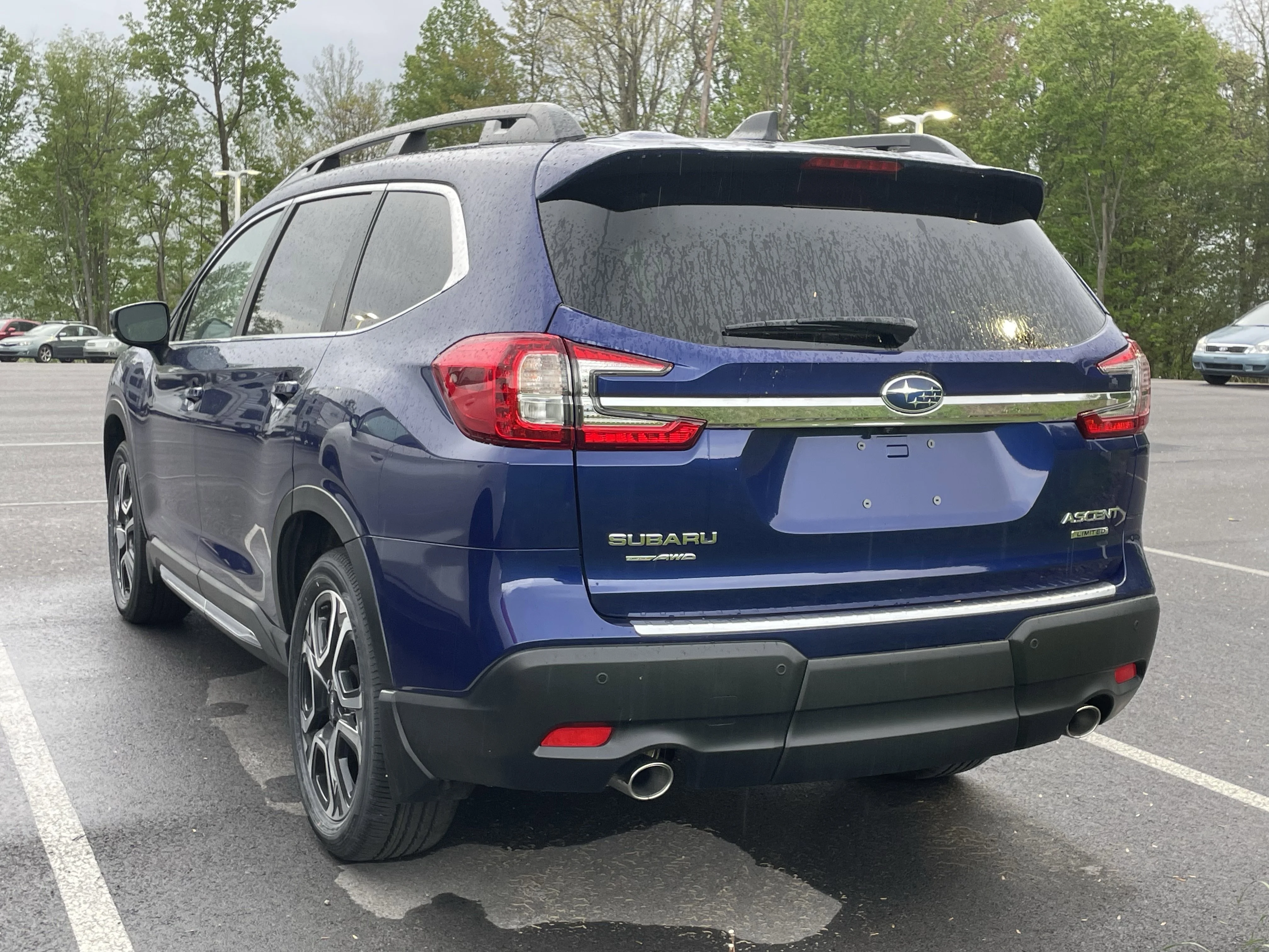 Used 2026 Sapphire Blue Pearl Subaru Limited image 4