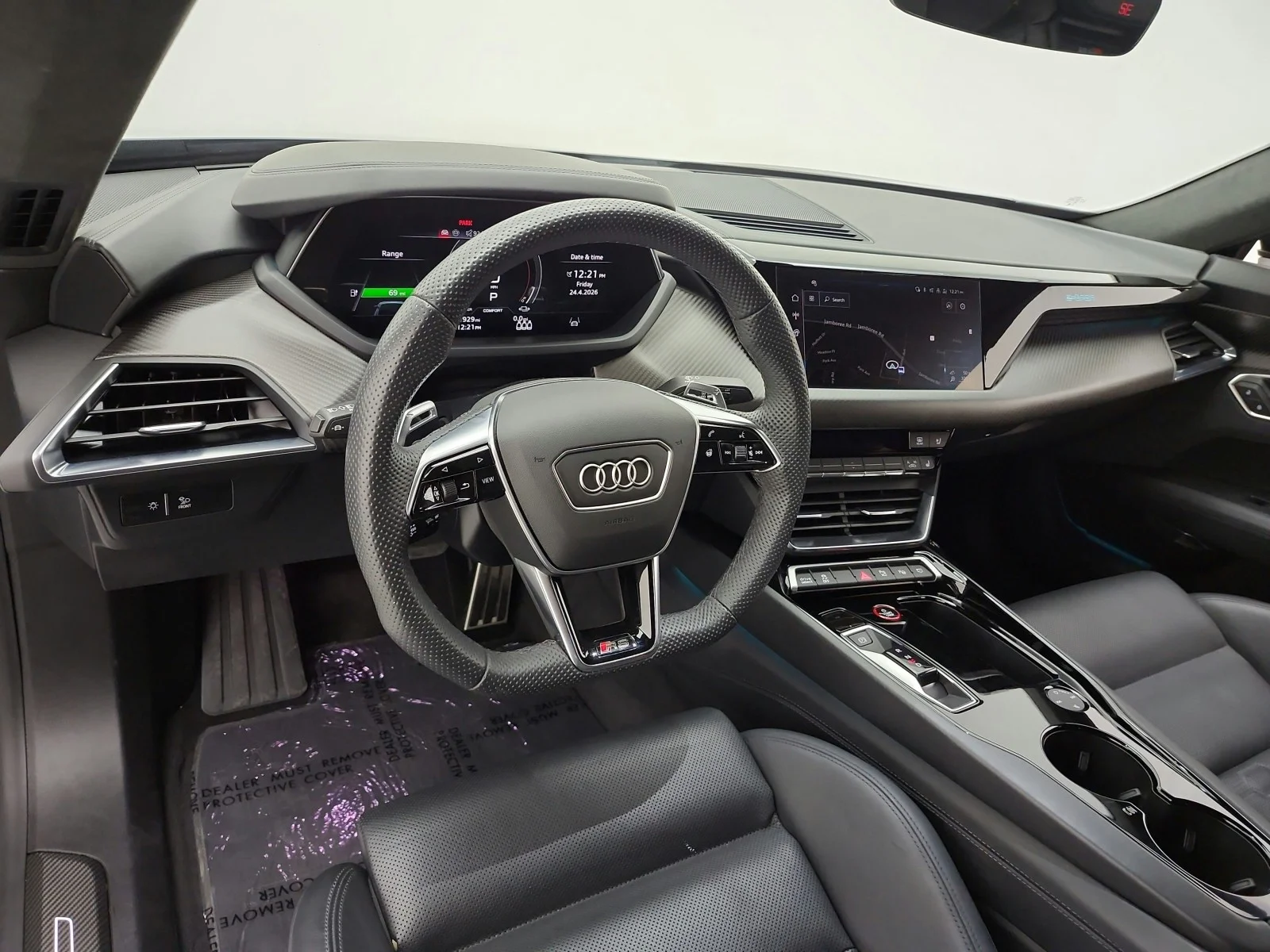 Used 2024 Daytona Gray Pearl Effect Audi quattro image 9