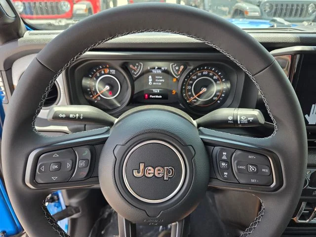 New 2026 Hydro Blue Pearl-Coat Exterior Paint Jeep Sport S image 27