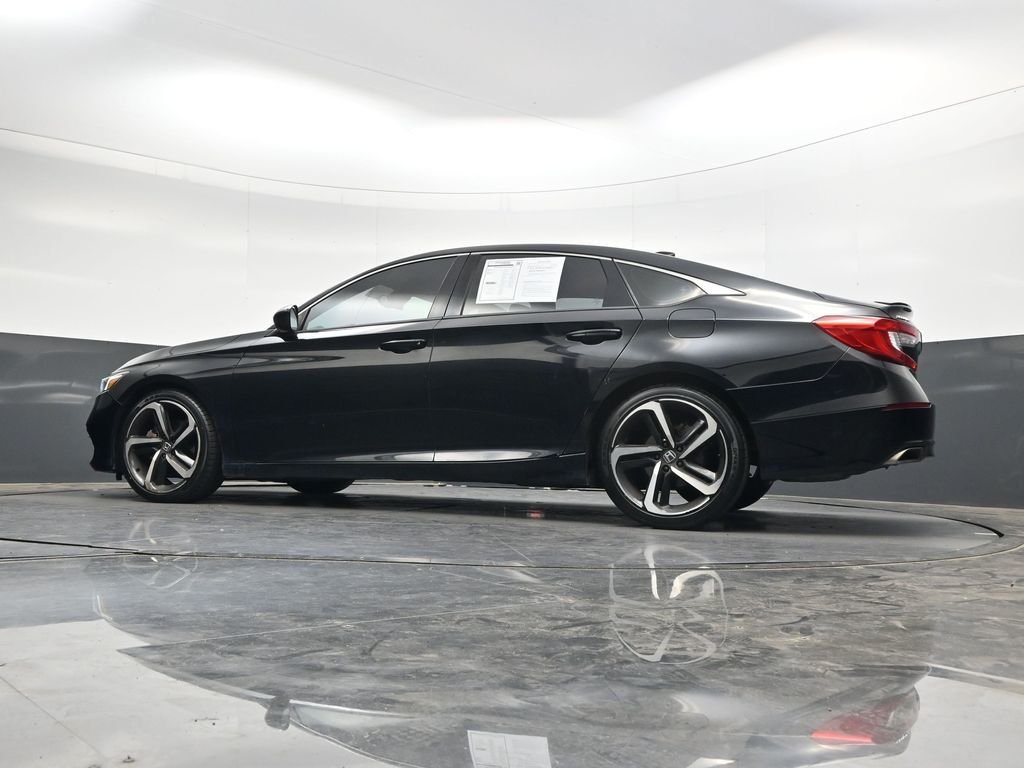 Used 2018  Honda Sport image 42