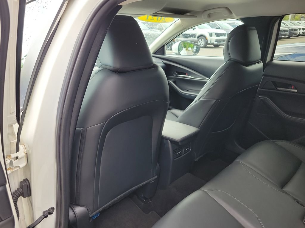 Used 2021 White Mazda Select image 16