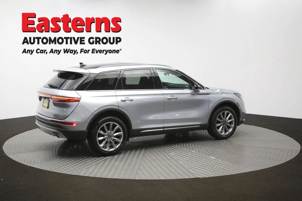 Used 2022 Silver Lincoln Standard image 44