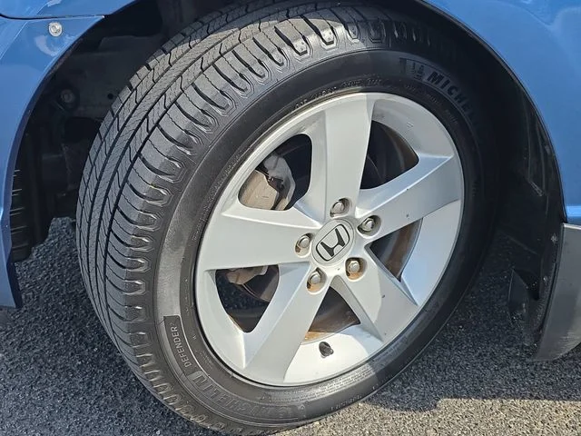 Used 2006  Honda EX image 31
