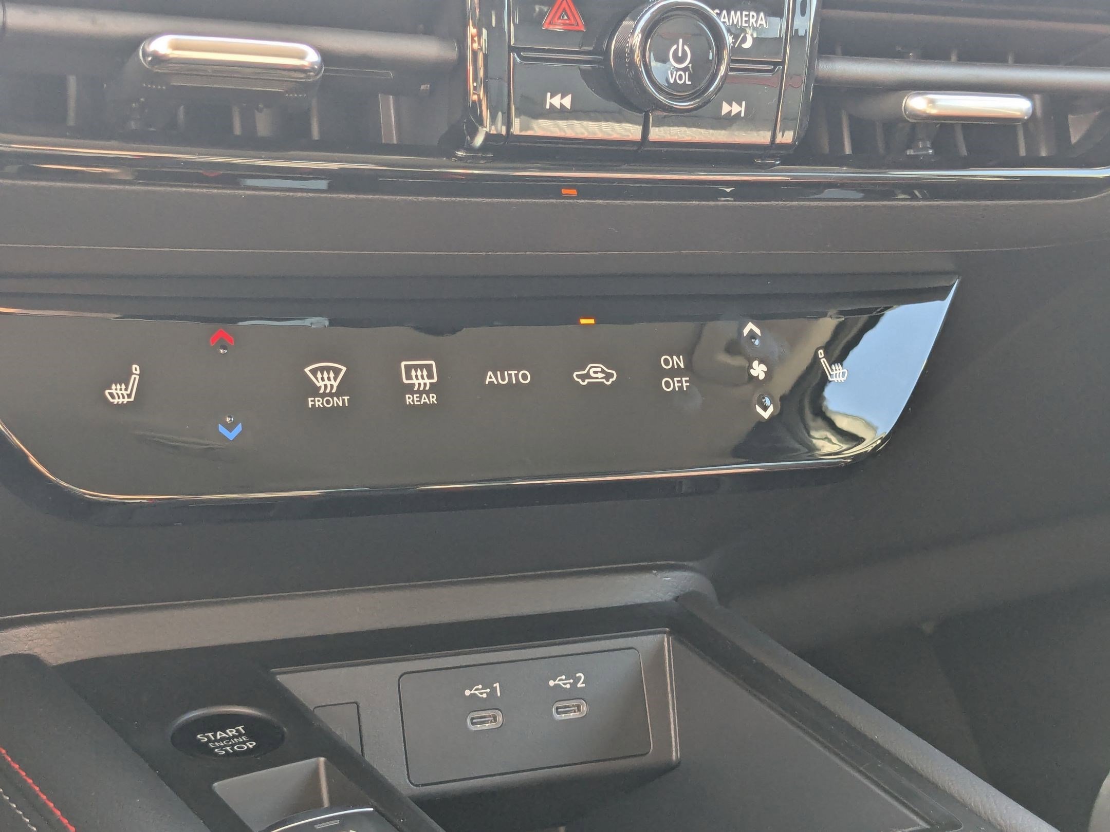 2026 Nissan KICKS SR AWD - Photo 13