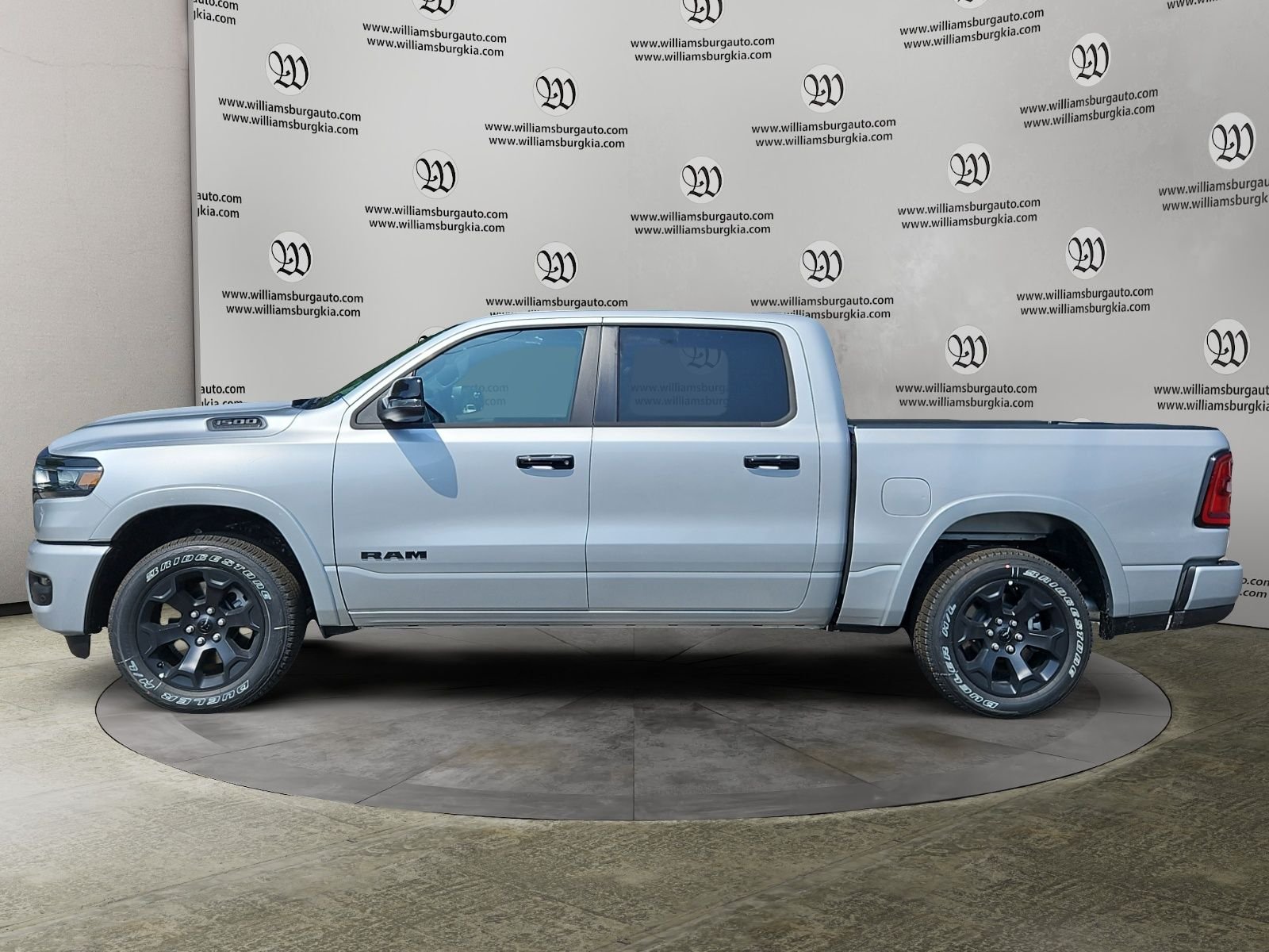New 2026 Silver Zynith Exterior Paint RAM Big Horn/Lone Star image 2
