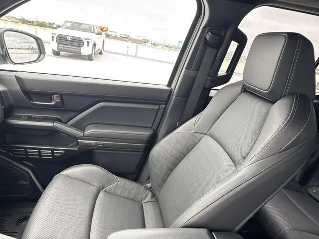 Used 2025 Cutting Edge Toyota TRD Off-Road Premium HV image 16