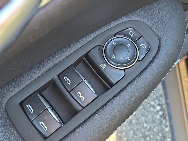 Used 2026 Black Metallic Cadillac Luxury image 16
