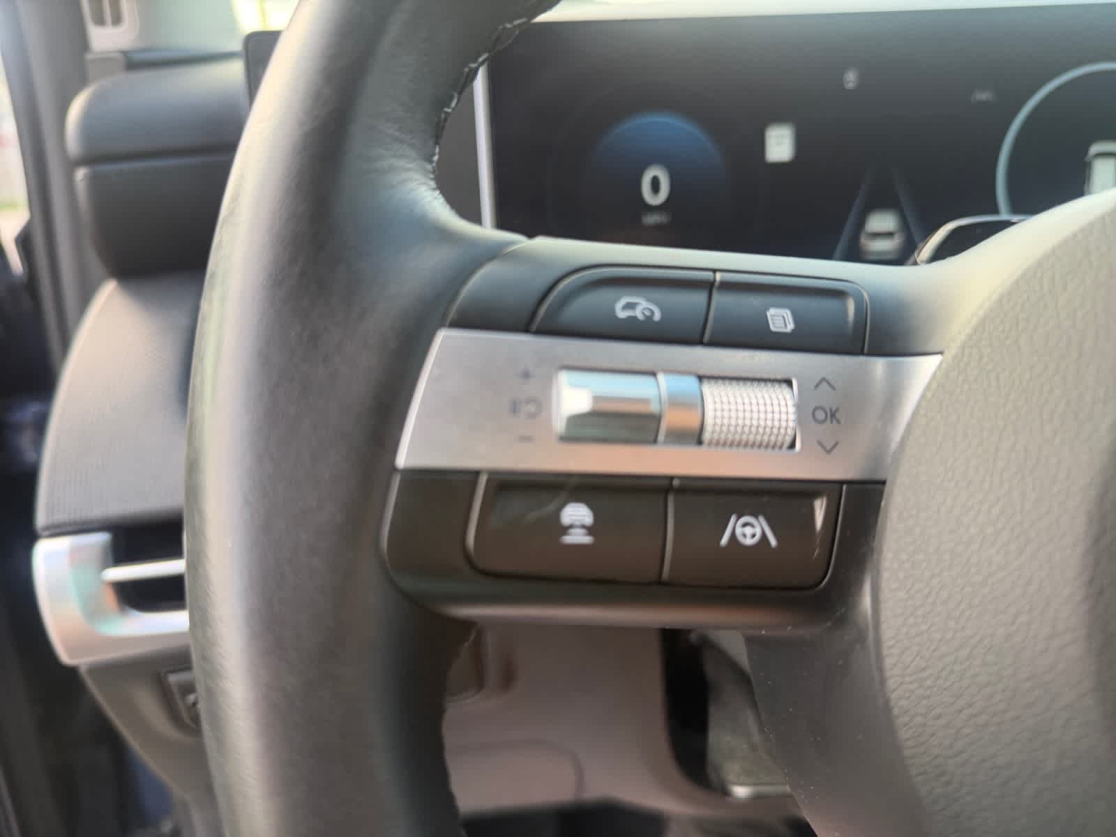 Used 2025 Atlantis Blue Hyundai SEL Convenience image 34