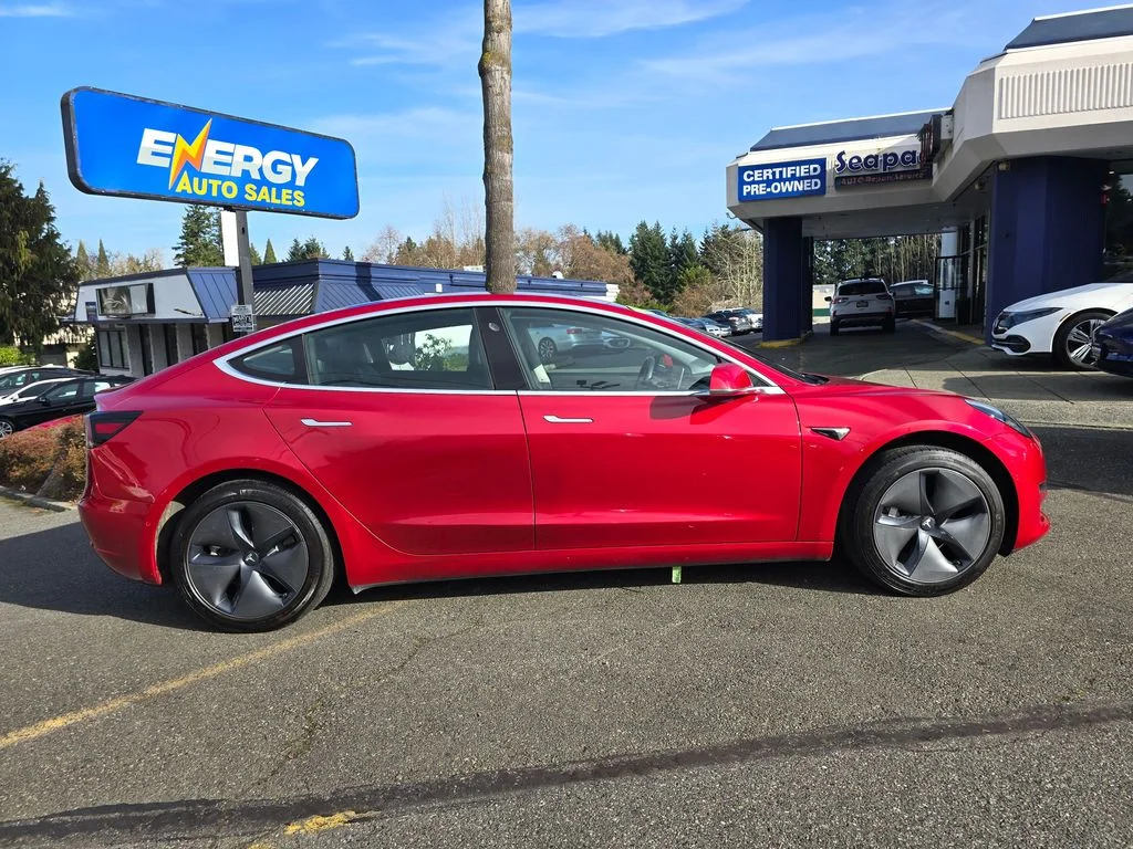 Used 2018 Tesla Model 3 Long Range with VIN 5YJ3E1EAXJF045696 for sale in North Bend, WA