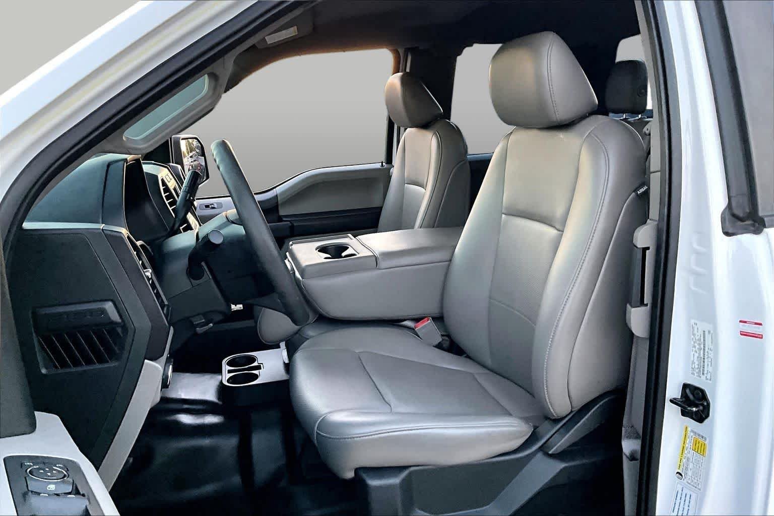 Used 2018 Oxford White Ford XL image 8