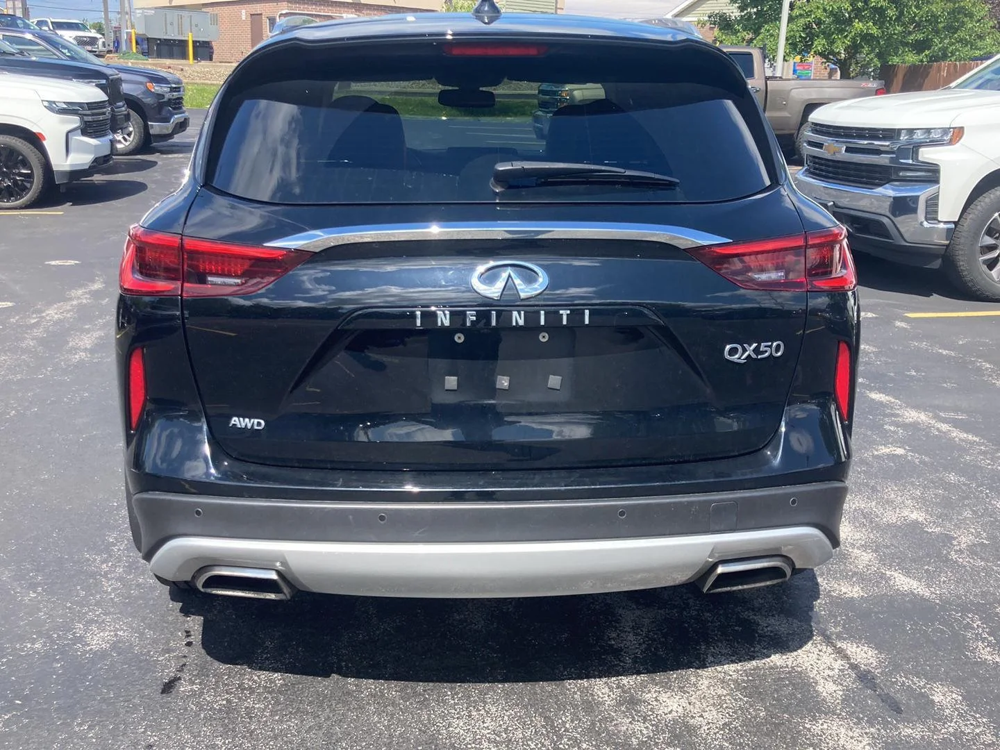 Used 2020 Black Obsidian INFINITI LUXE image 6