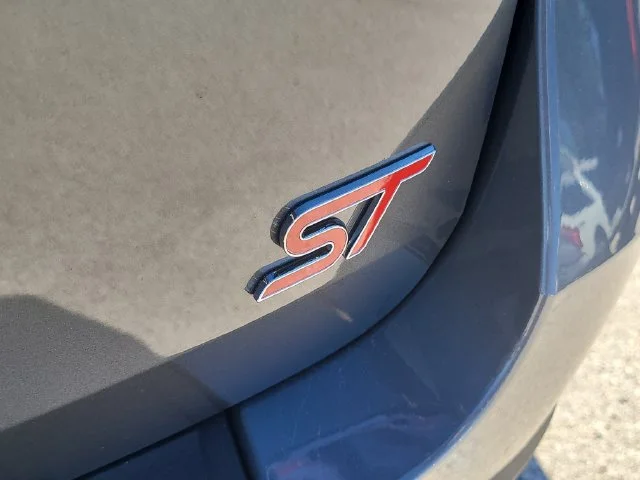 New 2027 Gray Metallic Ford ST image 9