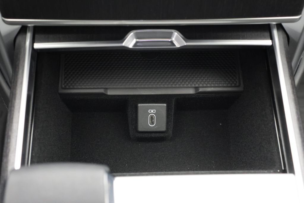 2026 Land Rover Range Rover SE - Photo 23