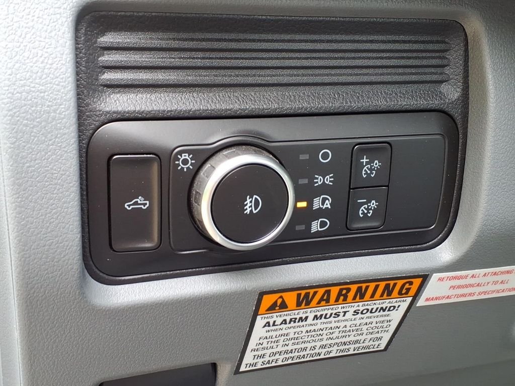 2025 Ford F-250 Super Duty XL - Photo 17