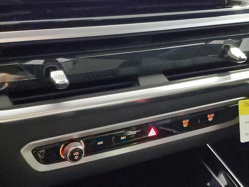 2025 BMW X7 ALPINA XB7 - Photo 23