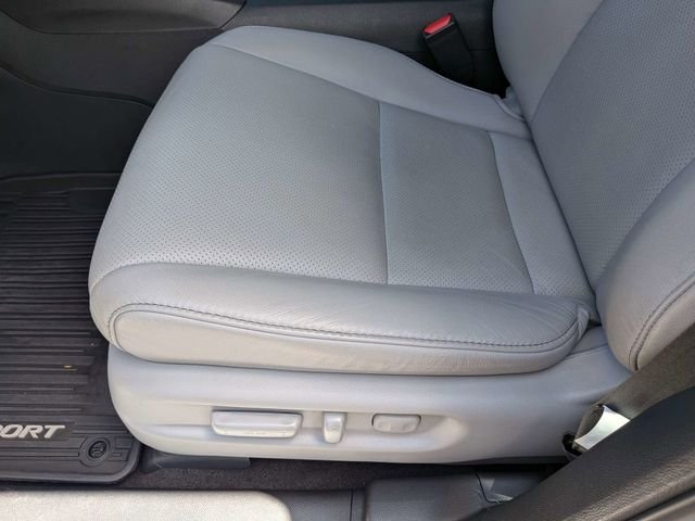 Used 2023 Platinum White Pearl Honda EX-L image 23