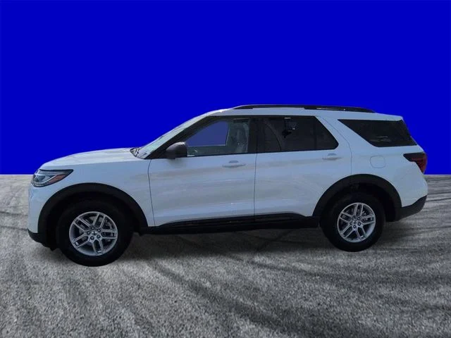 New 2026 Star White Metallic Tri-Coat Ford Active image 7