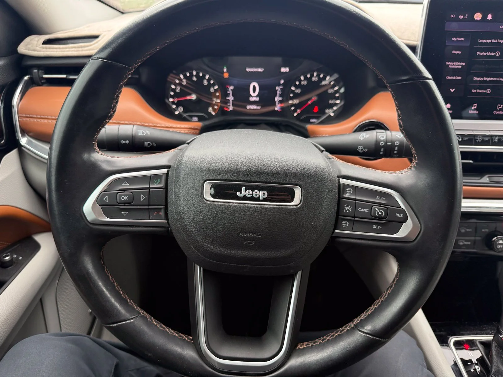 Used 2022 Sting-Gray Clearcoat Jeep Limited image 17