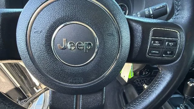 Used 2018 Gray Jeep Sahara 4x4 image 20