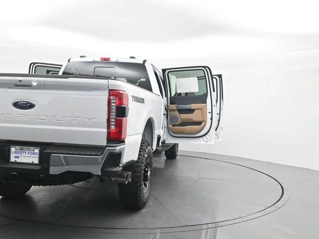 New 2026 Oxford White Ford F-250® Lariat® image 46