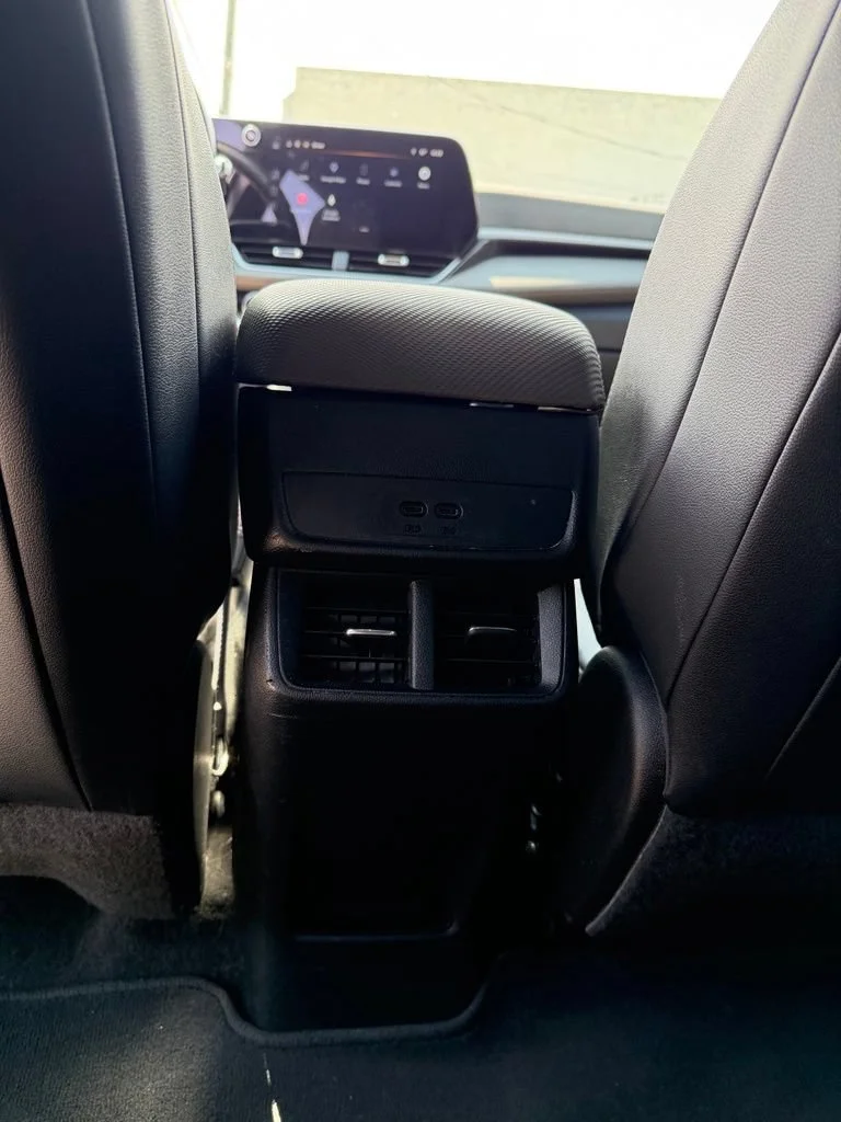 Used 2025 Summit White Chevrolet LT image 20