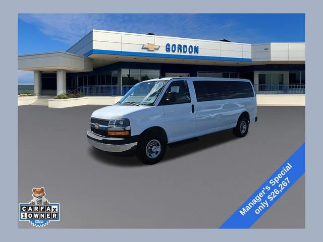Used 2023 Summit White Chevrolet 1LT image 1
