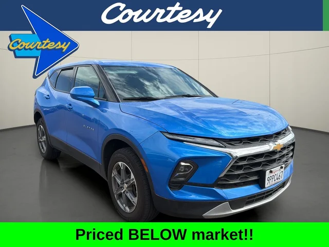 2025 Chevrolet Blazer LT