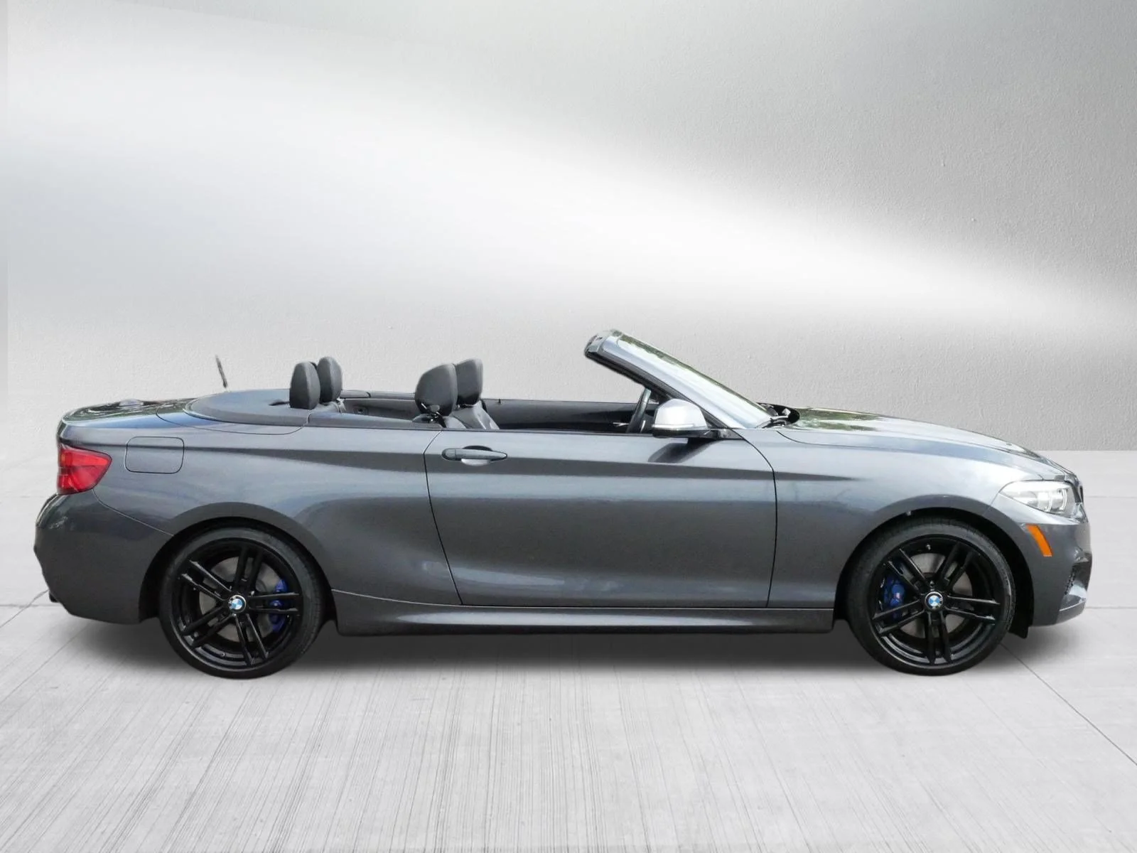 Used 2018 Mineral Gray Metallic BMW M240i xDrive image 7