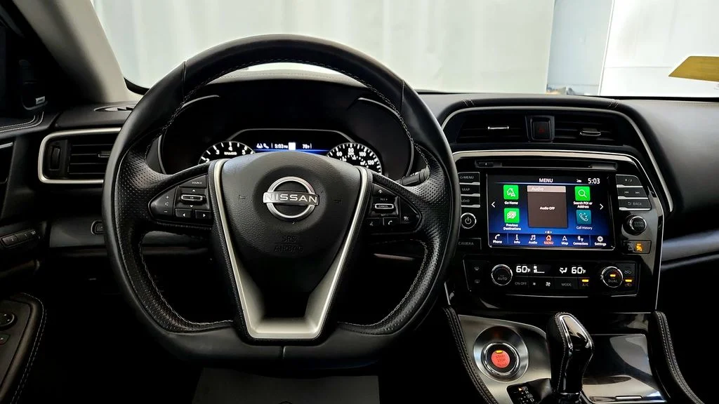 Used 2023 Blue Nissan Platinum image 28