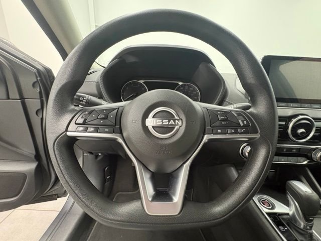 Used 2024 Gray Nissan SV image 14