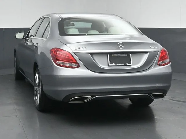 Used 2016 Silver Mercedes-Benz C 300 image 6