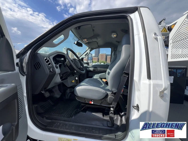 New 2025 Oxford White Ford F-750 SD Diesel Straight Frame image 20