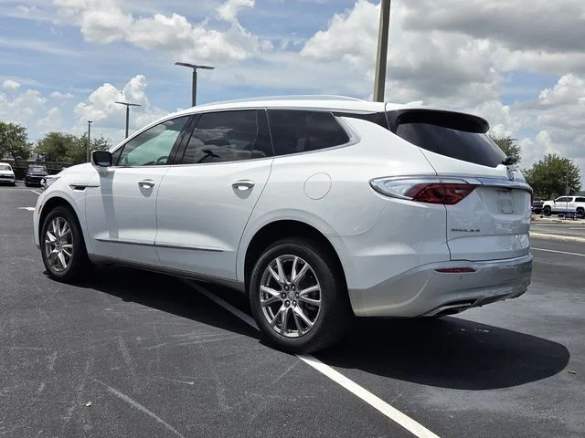 Used 2023 White Buick Essence image 4