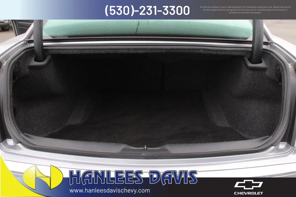 Used 2016 Silver Chrysler C image 10
