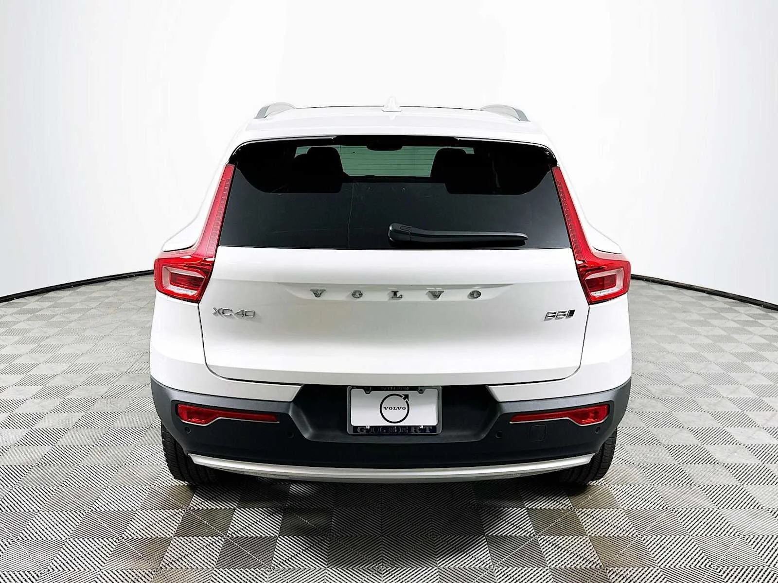 2025 Volvo XC40 Core - Photo 6