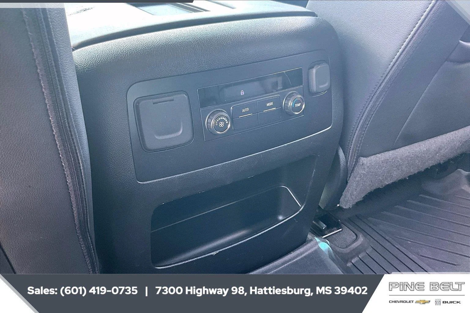 Used 2019 SHADOW GRAY METALLIC Chevrolet LT image 25