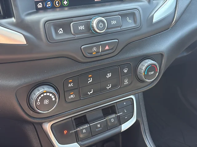 Used 2023 Silver GMC SLE image 25