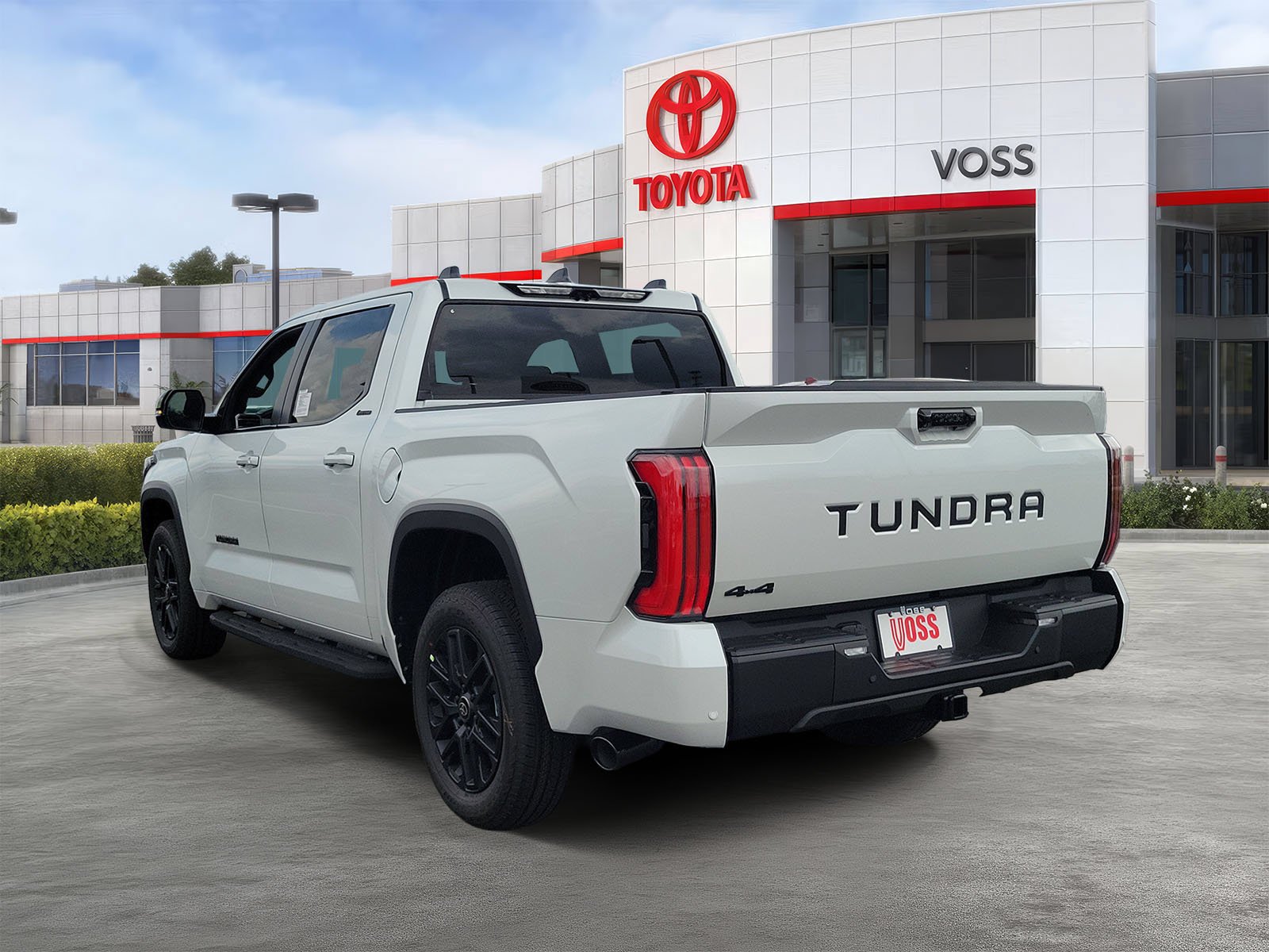 2026 Toyota Tundra Limited, photo 2 of 12