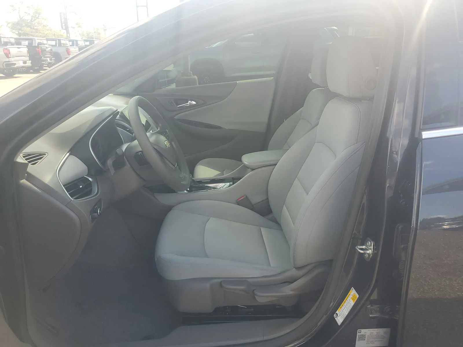Used 2022 DARK ASH METALLIC Chevrolet LS image 19