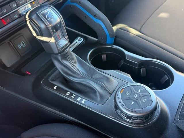 Used 2021 Orange Ford Black Diamond image 25