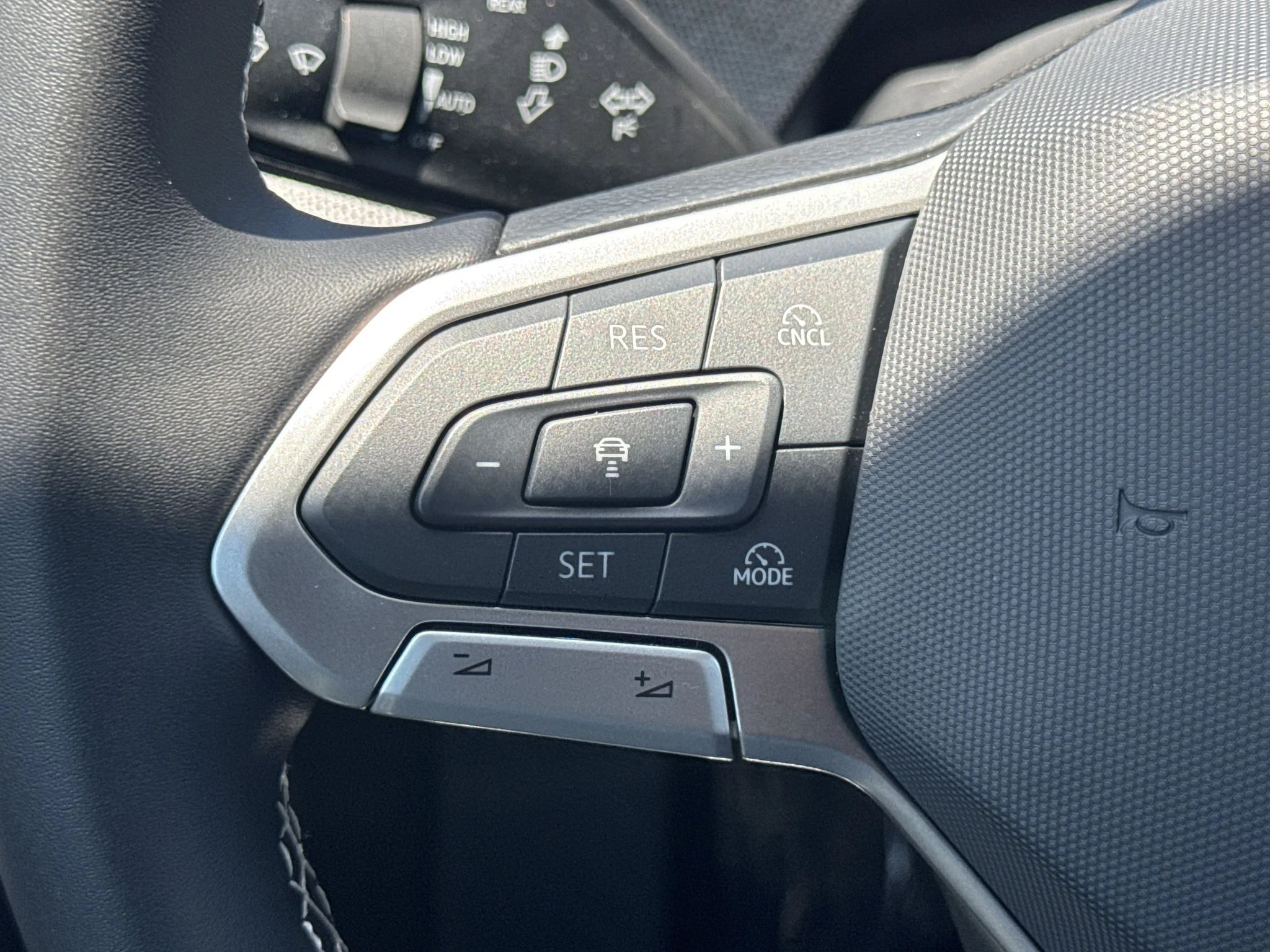 New 2026 Deep Black Pearl Volkswagen S image 18