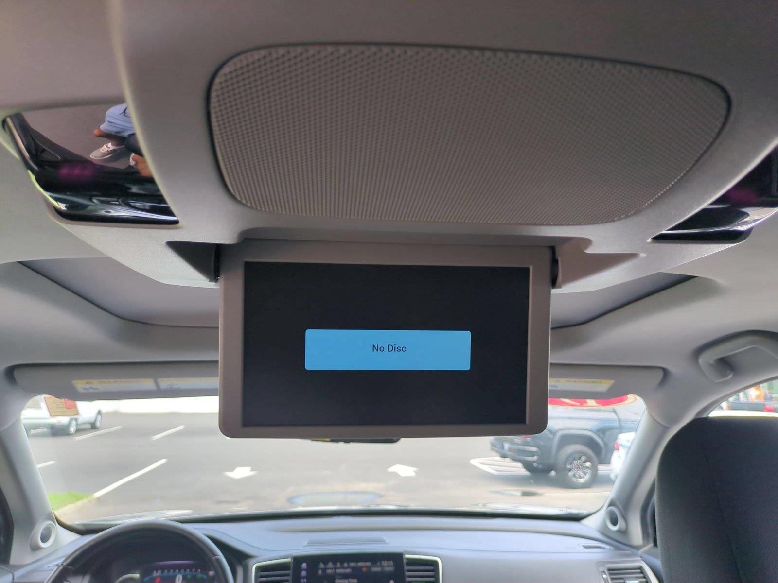 Used 2019 Modern Steel Metallic Honda Touring 8-Passenger image 37