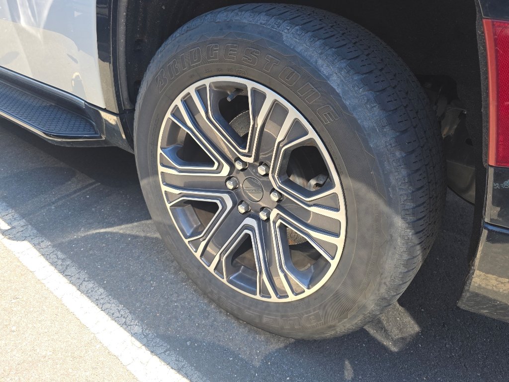 Used 2023 Bright White Clear Coat Jeep  image 6