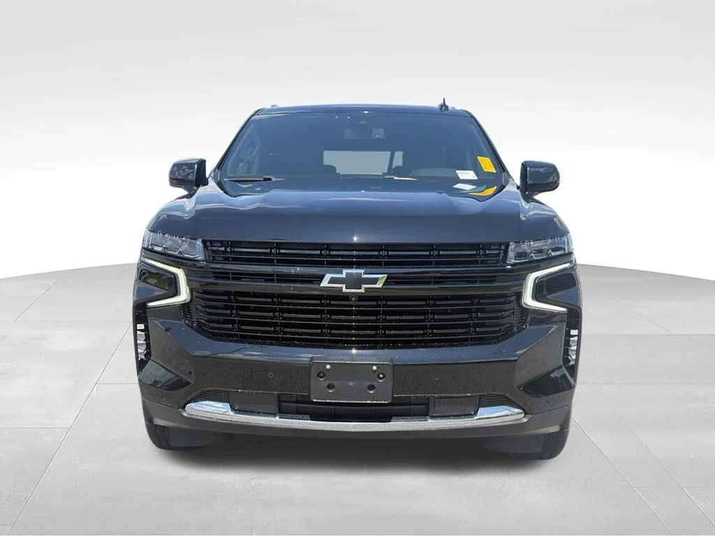 Used 2022 Black Chevrolet LT image 25