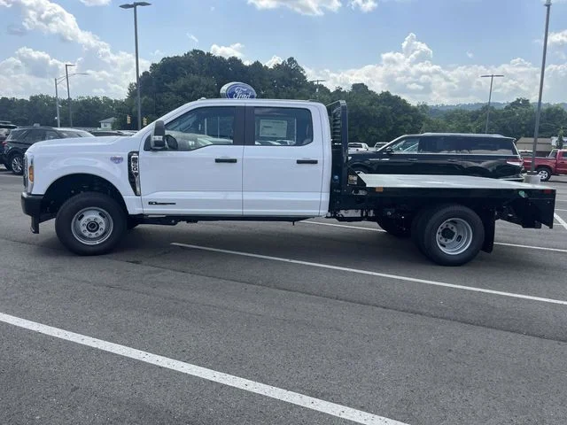 New 2026 Oxford White Ford XL image 6