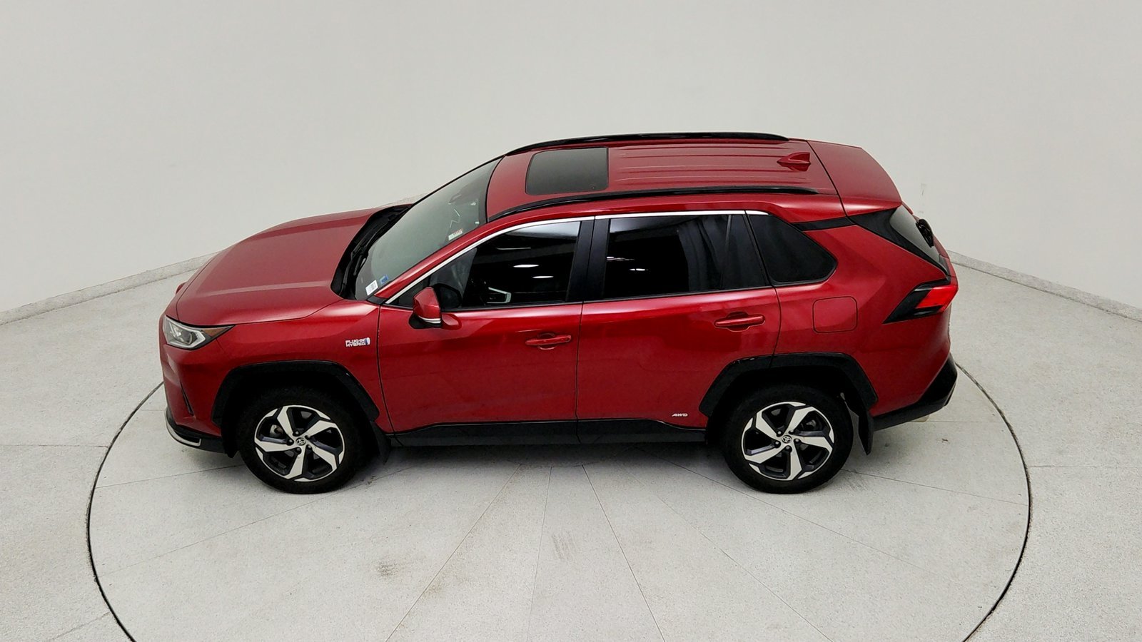 Used 2021 Red Toyota SE image 17